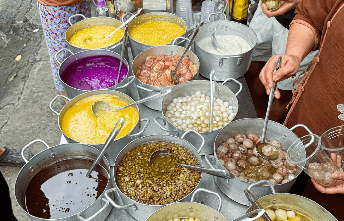 Các món chè chợ Bà Chiểu thơm ngon được nhiều thực khách yêu thích
